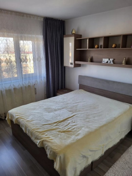 Apartament cu 2 camere | Cartier Zorilor | Parcare proprie |