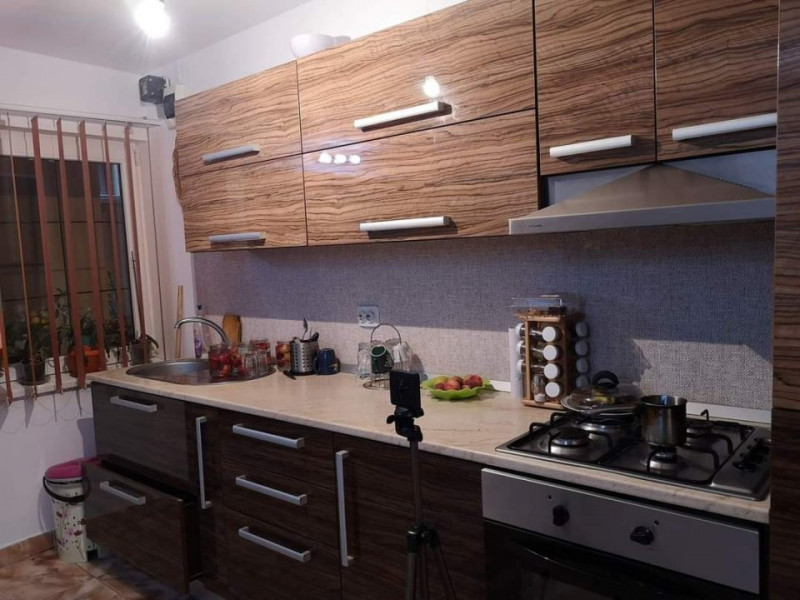 Apartament dragut cu 2 camere, str Campului-Manastur 