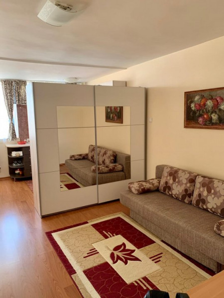 Garsoniera moderna | Zona Iulius Mall/ Gheorgheni | Parcare proprie