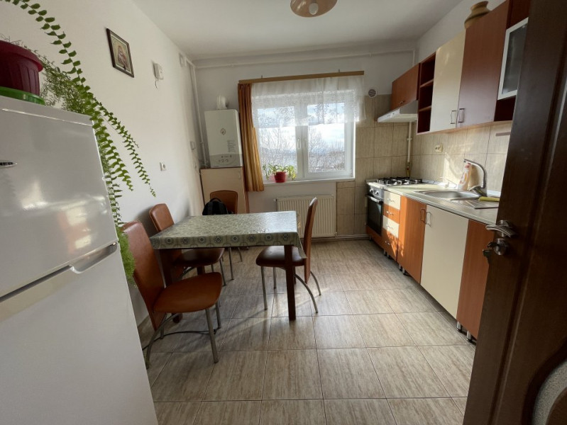 Apartament cu 2 camere decomandate | Zona Vivo