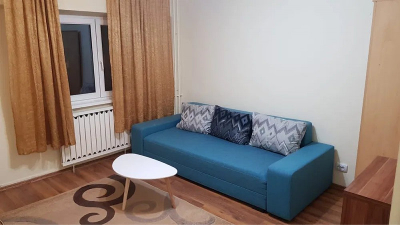 Garsoniera draguta cu balcon | Manastur | zona Petrom