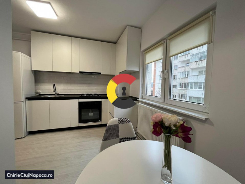 Apartament spatios cu 3 camere decomandate | Zona The Office 