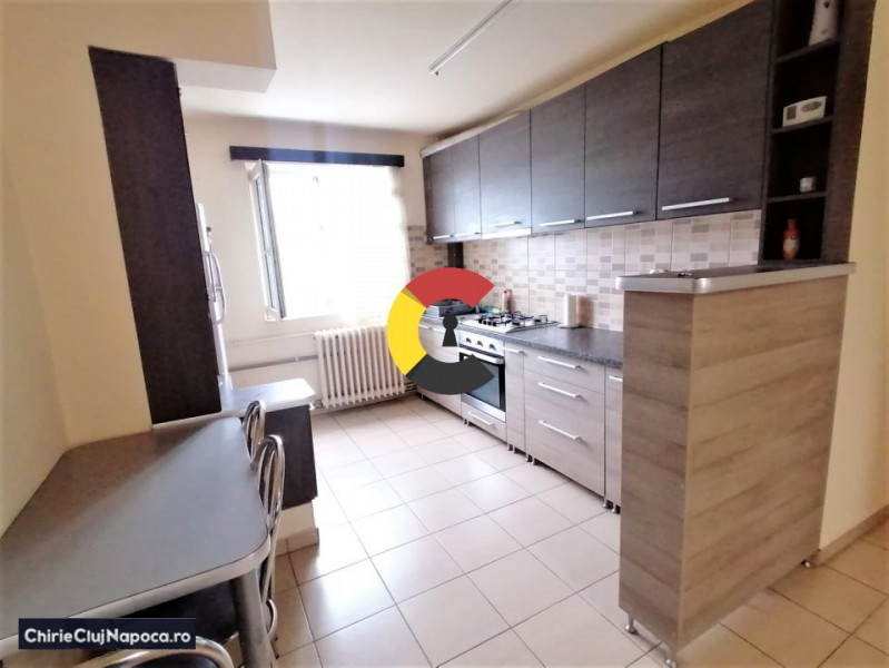 Inchiriem apartament cu 3 dormitoare plus living cu bucatarie, strada Negoiu!