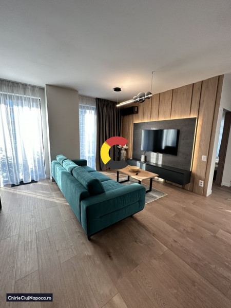 Apartament lux | 3 camere | Complex Azoria, aproape de UMF/Centru