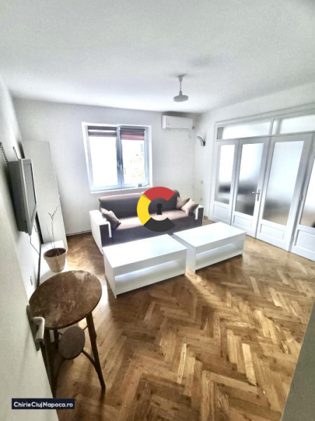 Apartament spatios cu 3 camere, GRIGORESCU, 3-4 minute de bus, parcare 