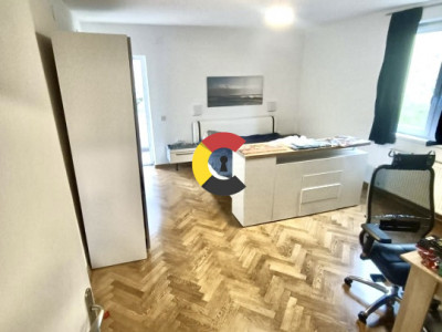 Apartament spatios cu 3 camere, GRIGORESCU, 3-4 minute de bus, parcare 