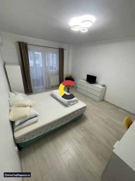 Apartament drăguț cu 2 dormitoare, Manastur, 4-5 statii de Centru