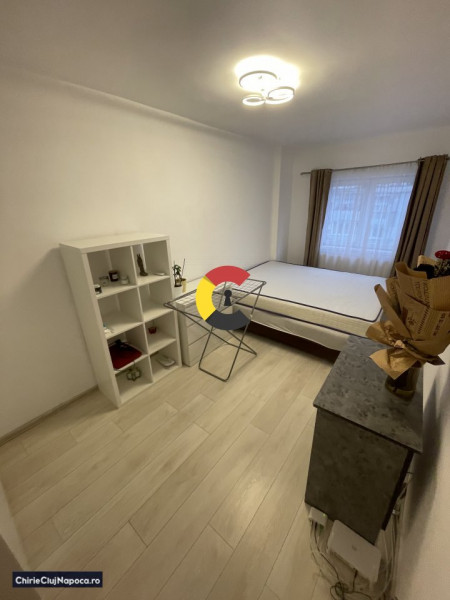 Apartament drăguț cu 2 dormitoare, Manastur, 4-5 statii de Centru
