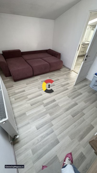 Închiriez apartament cu o camera, parcare, zona Rompetrol Calea Turzii