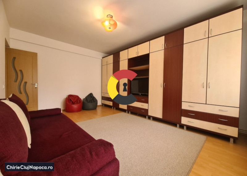 Apartament frumos cu 2 camere + 2 balcoane zona Manastur-Vivo