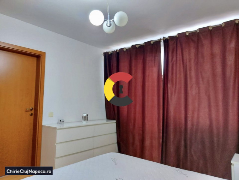 Duplex pe 3 nivele, zona CALEA TURZII, curte privata, 2 locuri de parcare