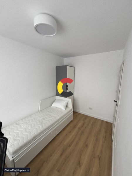 Apartament frumos cu 3 camere in zona PIAȚA ABATOR