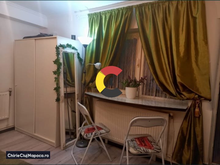 Garsoniera cozy în zona ULTRACENTRALĂ, cu terasă proprie!