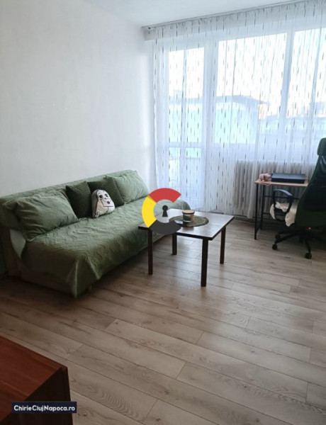 Apartament dragut cu 2 camere, ULTRACENTRAL, zona Piata Mihai Viteazu, balcon