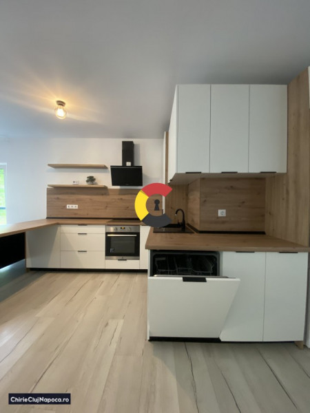 Ap cu 3 camere | terasă 40 mp | parcare | cart Iris 