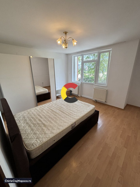 Apartament spațios cu 2 dormitoare în zona GĂRII. Disponibil imediat