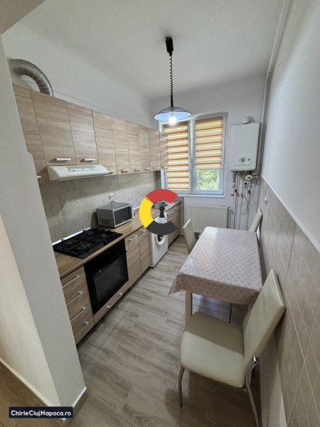 Apartament spațios cu 2 dormitoare în zona GĂRII. Disponibil imediat