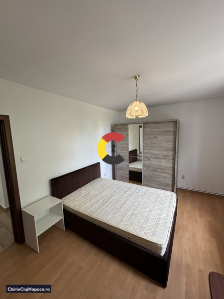 Apartament spațios cu 2 dormitoare în zona GĂRII. Disponibil imediat