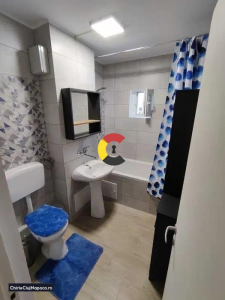 Apartament fain cu 2 camere, GHEORGHENI, zona Titulescu