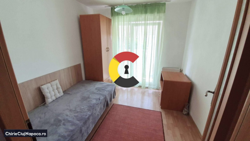 Apartament studentesc cu 4 camere, MANASTUR, zona Pod Calvaria 