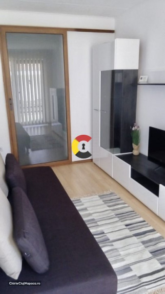 Apartament frumos cu 2 camere si terasa, ZORILOR, zona Aleverna, parcare