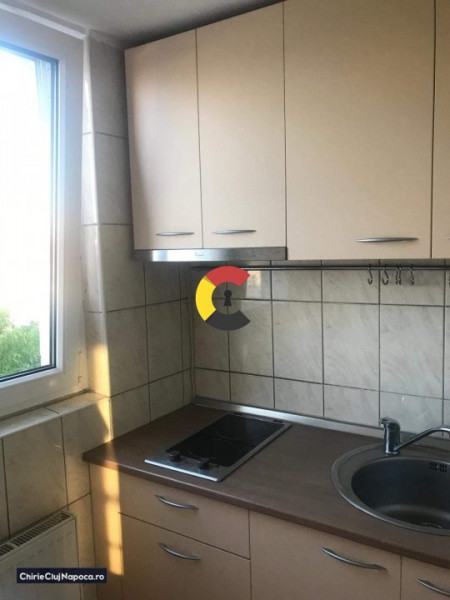 Garsoniera frumoasa cu balcon, AC, zona McDonald's Manastur 
