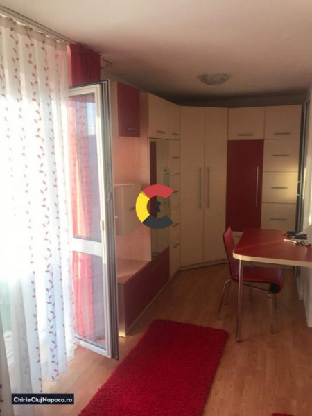 Garsoniera frumoasa cu balcon, AC, zona McDonald's Manastur 