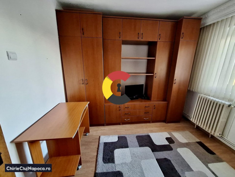 Apartament studentesc cu 2 camere , MANASTUR, zona Piata Ion Mester, balcon