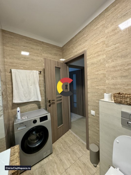 Apartament superb cu 3 camere , BUNA ZIUA, zona Audi, parcare