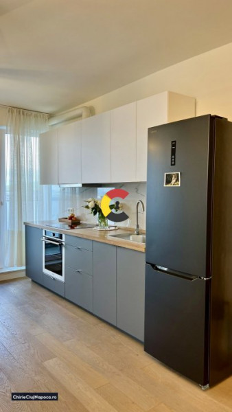 Apartment frumos cu 3 camere , EUROPA, zona Omv, balcon si parcare
