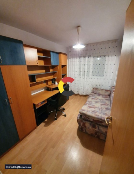 Apartament cu 4 camere| MANASTUR. Două locuri de parcare