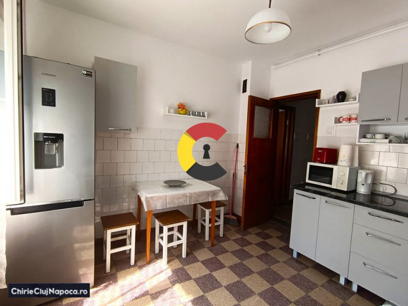 Apartament cu 3 camere decomandate, in Andrei Muresanu , Aleea Muscel!