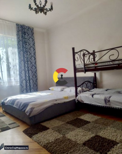 Apartament dragut cu o camera, la casa, CENTRU, zona Traian, curte comuna 