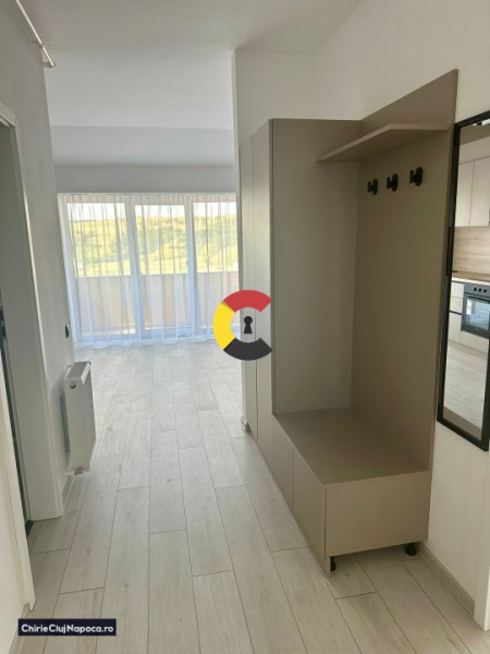 Apartament modern cu 3 camere + balcon, spatios, zona Baciu