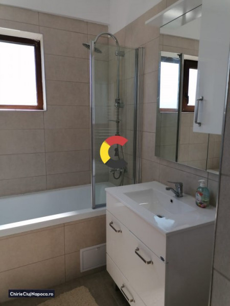 Închiriez apartament cu 2 camere în Bună Ziua 