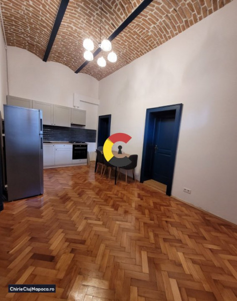 Apartament frumos cu 2 camere• Zona CENTRALĂ