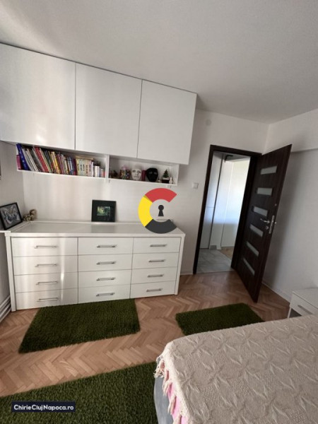 Apartament frumos cu 3 camere, Gherogheni, zona Iulius Mall, balcon si parcare