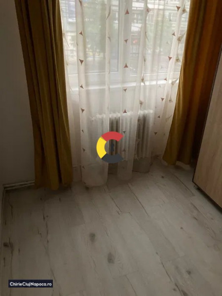 Apartament cu 2 camere | 52 mp | Centru, P-ta Mihai Viteazul