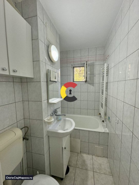 Apartament cu 2 camere, MANASTUR, zona Mc Donalds, parcare 