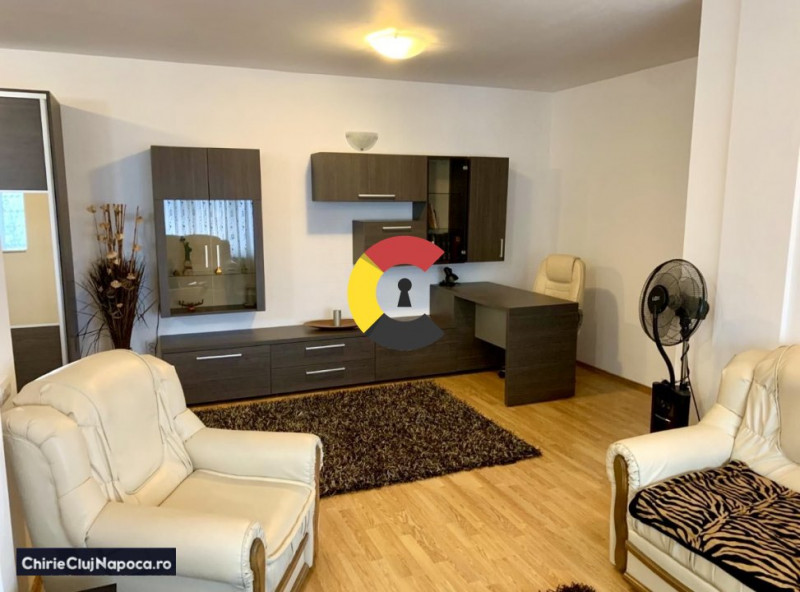 Apartament fain cu 2 camere, Andrei Muresanu, zona Calea Turzii