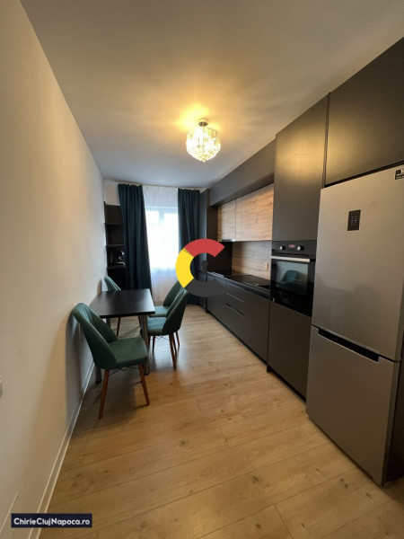 Apartament modern cu 2 camere+parcare inclusa in Floresti-lângă str, Eroilor