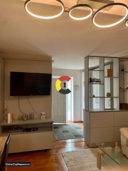 Apartament frumos cu 2 camere decomandat • cartier Bună-Ziua