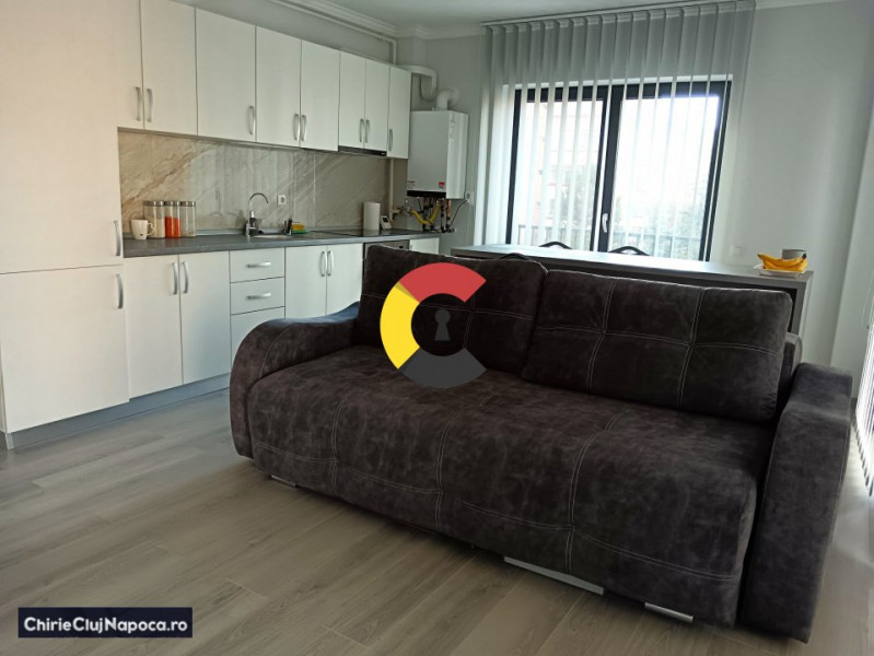 Apartament frumos , 2 dormitoare si living vu bucatarie  - Zona Iulius Mall