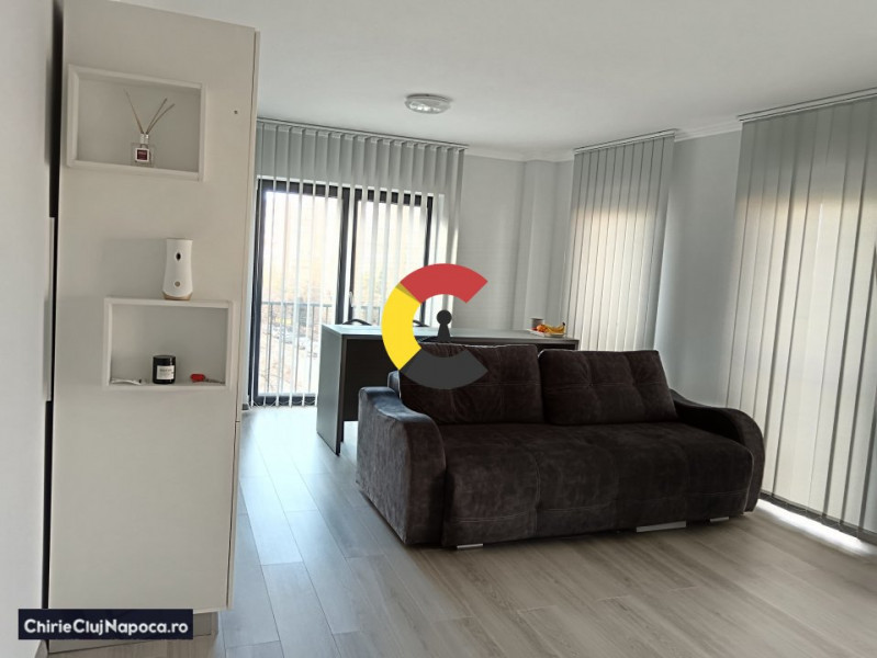 Apartament frumos , 2 dormitoare si living vu bucatarie  - Zona Iulius Mall