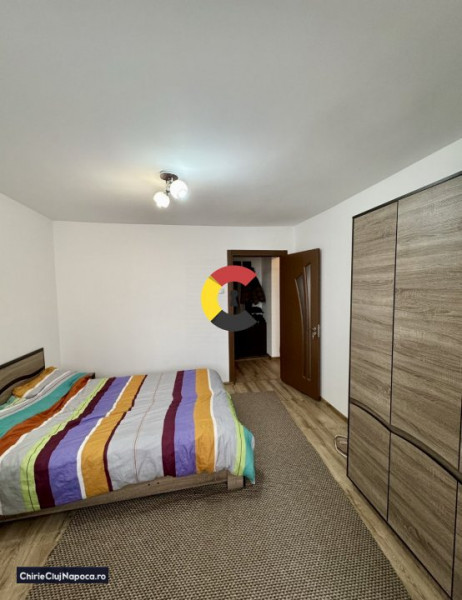 Apartament renovat cu 2 camere dec., 2 balcoane, MANASTUR