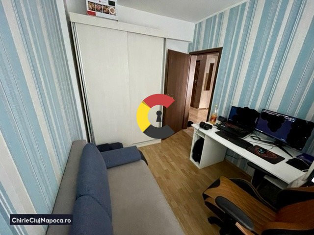 Apartament frumos cu 2 camere, CALEA TURZII, zona OMW, parcare