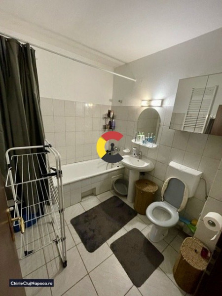 Apartament frumos cu 2 camere, CALEA TURZII, zona OMW, parcare