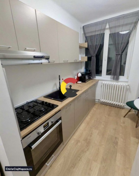 Apartament renovat cu 2 camere, Piața Mihai Viteazu 