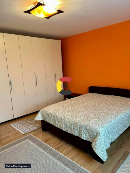 Apartament spatios cu 2 camere, garaj, cartier Europa