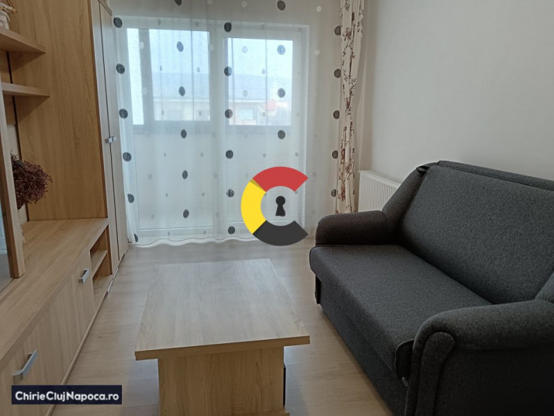 APARTAMENT FRUMOS IN FLORESTI -  ZONA PROFI, STRADA PORII